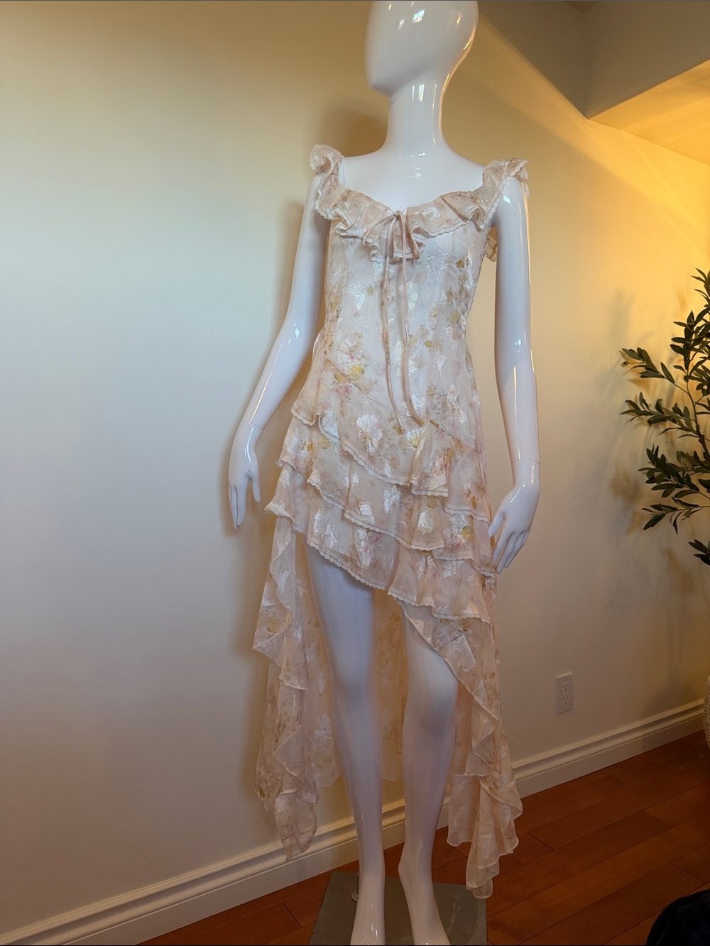 NWT Twik Simons Floral Ruffle High Low Dress Small